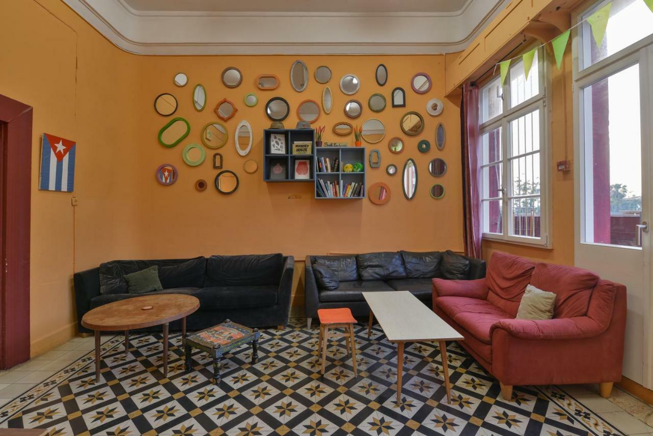 Caravan By Roger Age 18-45 Hostel Tel Aviv-Jaffa